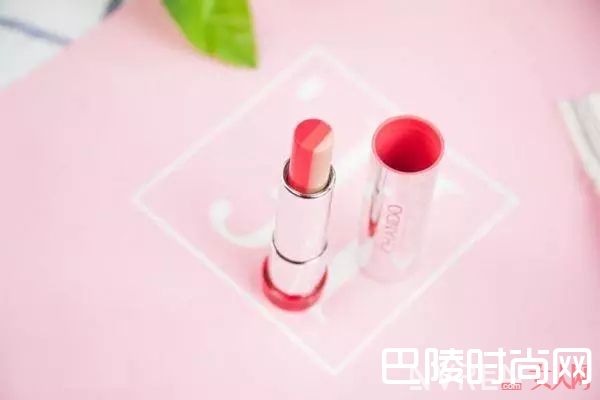 自然堂彩妆_盘点百元左右，不输大牌超好用的38个平价彩妆品牌！