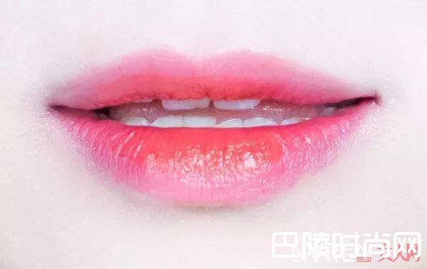 自然堂彩妆_盘点百元左右，不输大牌超好用的38个平价彩妆品牌！