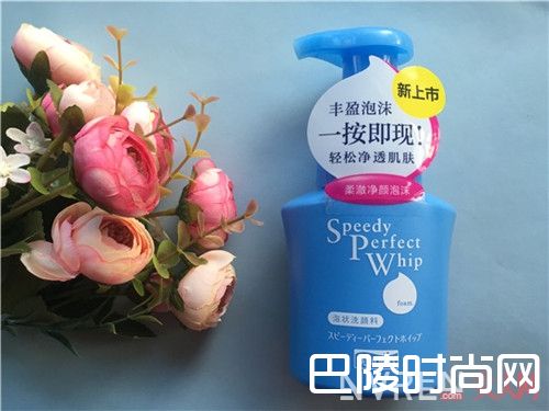 洗颜专科柔澈泡沫净颜洁面乳简介_推荐20件口碑美妆品：这些性价比高的日妆让你美如花