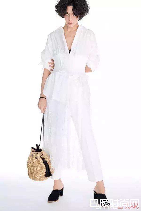 轻熟日系单品推荐_超赞轻熟日系穿搭 10岁到40岁都能驾驭