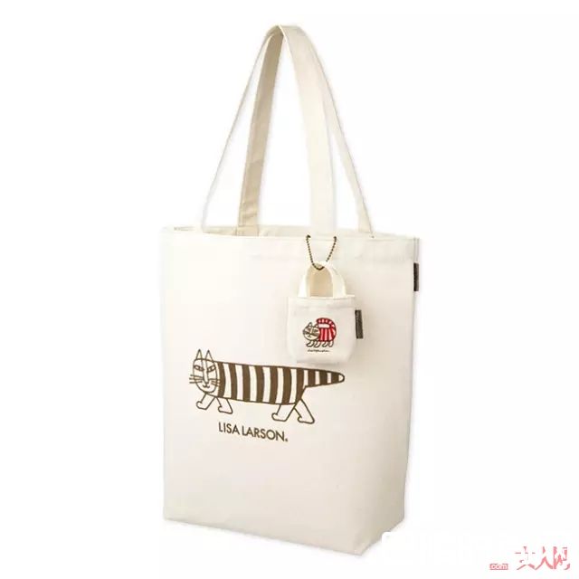 《InRed》赠品_50元就能把Gucci、Burberry带回家？去日本必买的5本时尚杂志