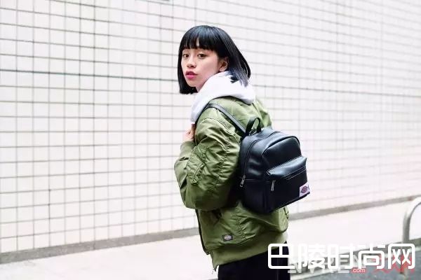 《mini》赠品_50元就能把Gucci、Burberry带回家？去日本必买的5本时尚杂志