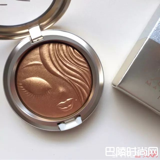  MAC和Mariah Carey合作款_MAC携手抢钱系列 可能是全宇宙最喜欢拉帮结派的彩妆了！