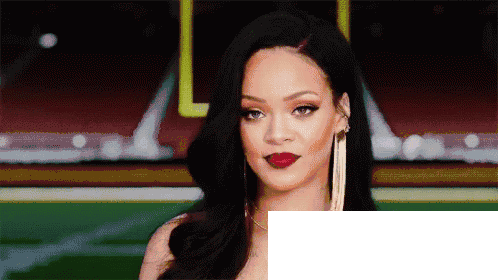 连帽衫取代荷叶边卫衣_当下哪些款式下岗待业？哪些款式受宠当红？