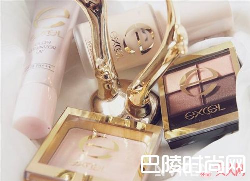 SANA excel品牌介绍_网红第一步 就从这些网红美妆品牌开始吧