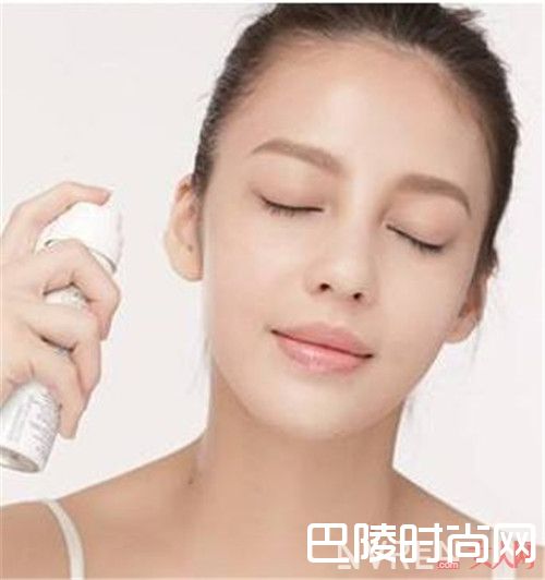 喷雾如何妙用_5分钟极速完妆出门？其实化妆不需要半小时