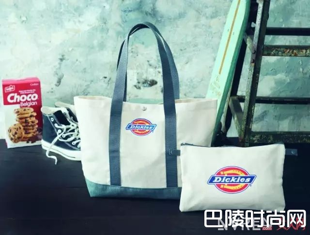 《mini》赠品_50元就能把Gucci、Burberry带回家？去日本必买的5本时尚杂志