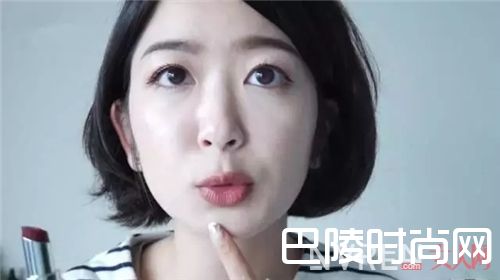 YSL品牌介绍_网红第一步 就从这些网红美妆品牌开始吧