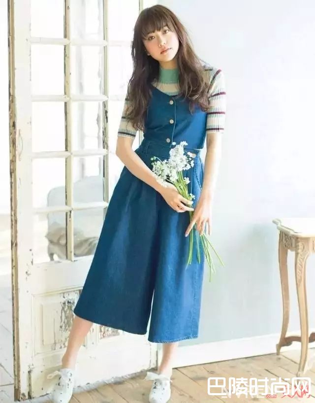 适合10到20岁女生的日系穿搭_超赞轻熟日系穿搭 10岁到40岁都能驾驭