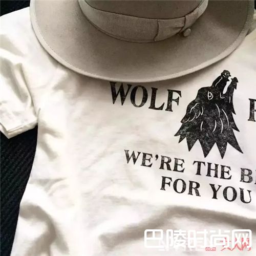 GLAD HAND & Co白T恤介绍_这三个品牌的白T恤 定能让你穿出夏天的味道