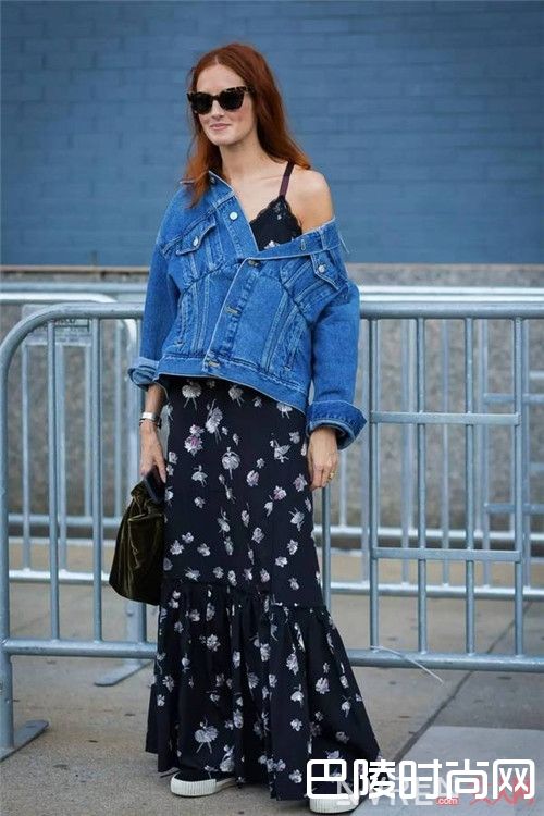 印花单品与什么搭配有不同韵味_2017年春夏流行开满花的衣服，怎么穿搭美爆了？