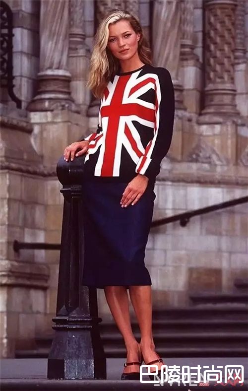 玛丽珍鞋怎么穿_今年流行怎样的单鞋？从这三款下手准没错！