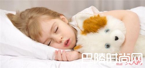 睡眠不足_再贵的护肤品都无法拯救你脸上的瑕疵 你是不是做了这7种恶习