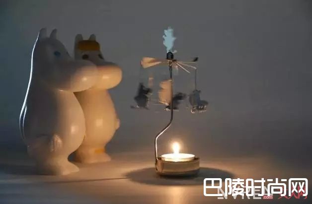 Moomin香水_彩妆也要萌萌哒 最近新出的跨界抢钱天团有哪些？