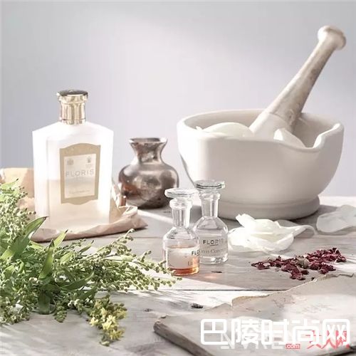 Floris香水介绍_适合春夏的5款小众香水 不想撞香就靠它们了