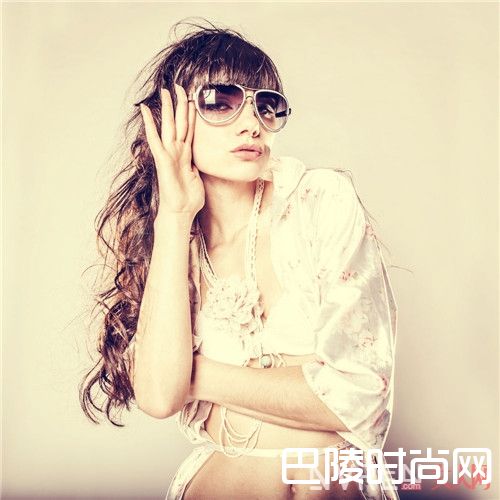 减少摩擦香水_如何才能让香水持久？同出门就没味说拜拜