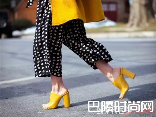 穆勒鞋怎么穿_今年流行怎样的单鞋？从这三款下手准没错！