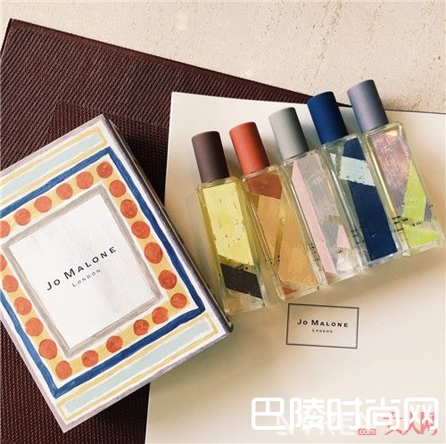 Jo Malone The Bloomsbury Set威士忌和雪松香水简介_2017年新香水上线：拥有1瓶就能风骚一整年！