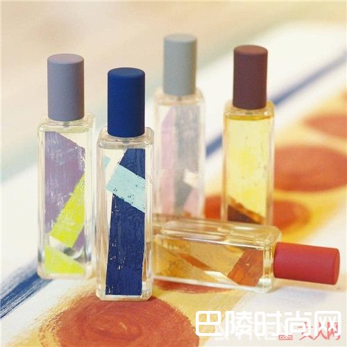 Jo Malone The Bloomsbury Set蓝色风信子香水简介_2017年新香水上线：拥有1瓶就能风骚一整年！