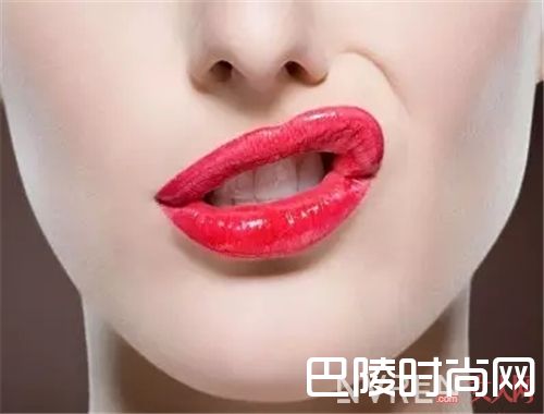 精心打扮该做点什么_不化妆也能很漂亮！首先你要做到这几点