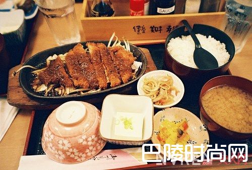 早餐吃甜面包会胖吗_天呐毫无征兆秤又破百了 那你可能是踏入误区了