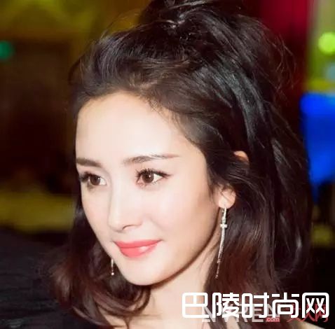 丸子头怎么弄才好看_撩汉大招，5款最令男生心跳加速的发型都在这里了！