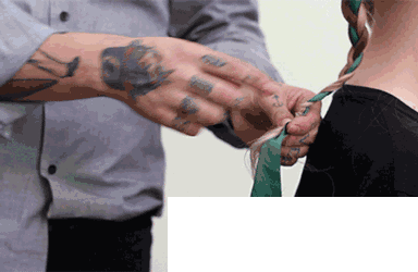 怎样打造唯美的丝带编发_撩汉大招，5款最令男生心跳加速的发型都在这里了！