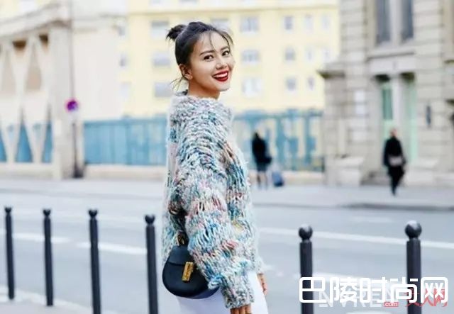 丸子头怎么弄才好看_撩汉大招，5款最令男生心跳加速的发型都在这里了！