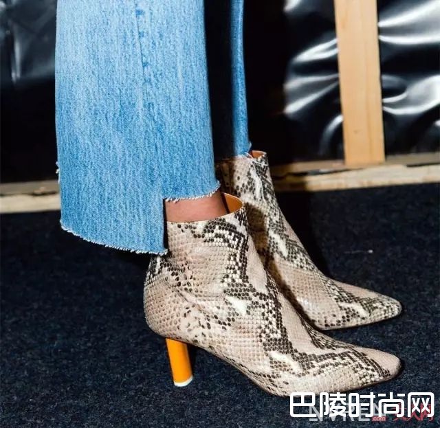 什么是磨边牛仔裤_据说这是“最时髦”的牛仔裤 我们来破解一下