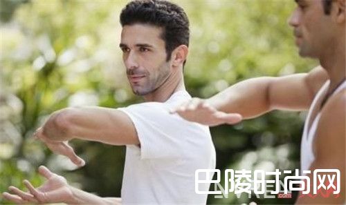 男士油性与混合性皮肤怎么护理_男士皮肤怎么护理?男士护肤首先做好这几点