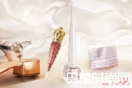 CL裸色唇釉_口红圈的超级贵妇，CL萝卜丁又出超美貌裸色系新品口红！