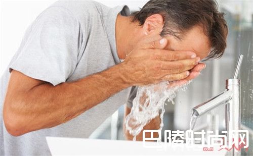男士皮肤基础是什么_男士皮肤怎么护理?男士护肤首先做好这几点