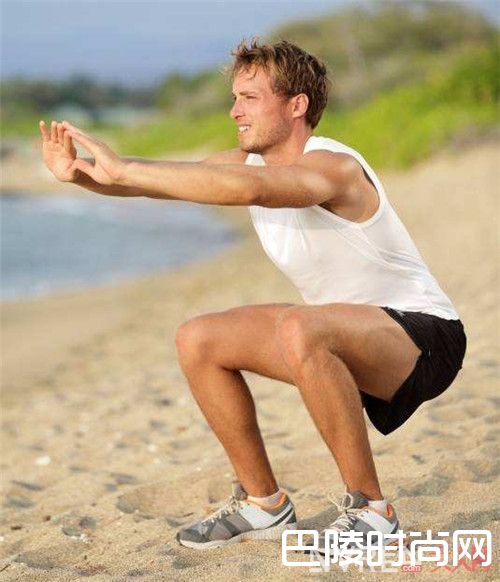 如何练习深蹲_别再说没时间上健身房了 这个小举动能助你减肥