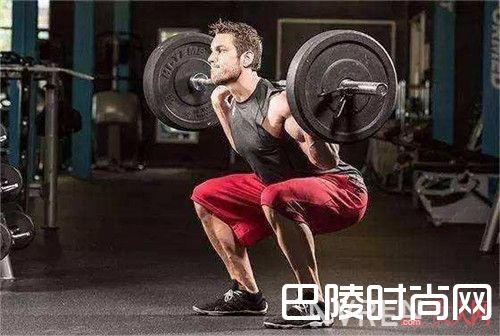 深蹲有什么好处_别再说没时间上健身房了 这个小举动能助你减肥