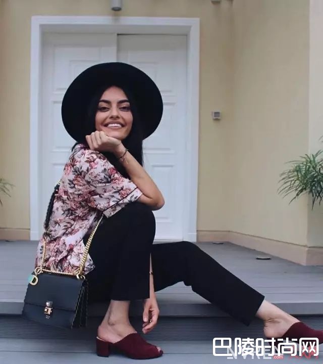 穆勒鞋是什么_2017最火的五双“丑鞋”，你穿了吗？