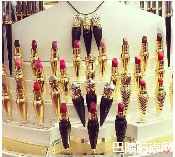 CL萝卜丁金属裸色系列彩妆_口红圈的超级贵妇,CL萝卜丁又出超美貌裸色系新品口红!