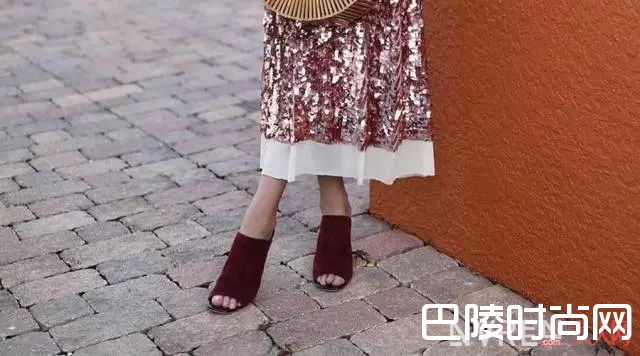 穆勒鞋是什么_2017最火的五双“丑鞋”，你穿了吗？
