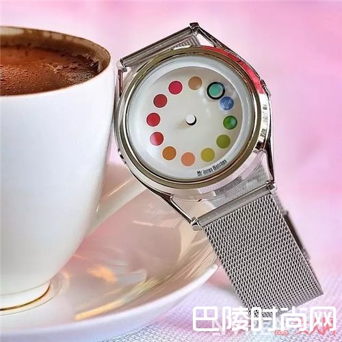 Mr. Jones Watches手表_撞衫撞包还想和我撞表?还好我有这五个小众手表品牌