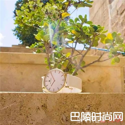 Philip Parker手表_二十几岁的女生 你需要一个耐看高级又不贵的手表！