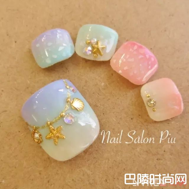 海洋风美甲推荐_没有美甲的夏天是不完整的 近百款流行美甲推荐