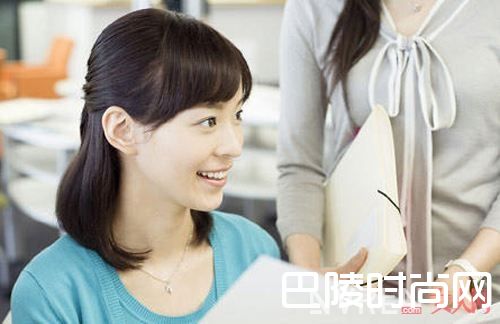 职场新人要用什么香水?_不同的香水适应不同职场角色 你选对了吗?