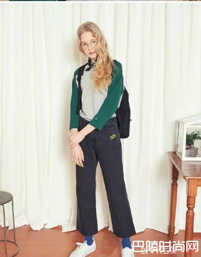 牛仔裤加卫衣_学生党活力穿搭 送给即将步入职场的你
