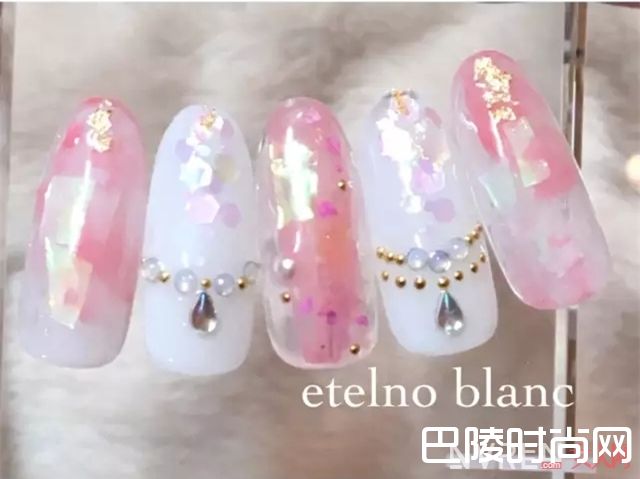 梦幻少女风格美甲_没有美甲的夏天是不完整的 近百款流行美甲推荐