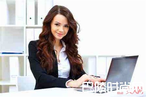 年轻白领要用什么香水?_不同的香水适应不同职场角色 你选对了吗?