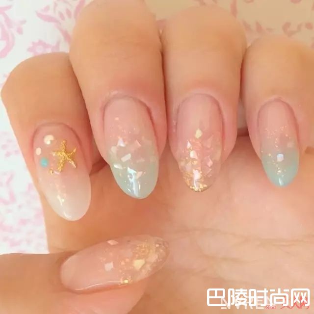 海洋风美甲推荐_没有美甲的夏天是不完整的 近百款流行美甲推荐