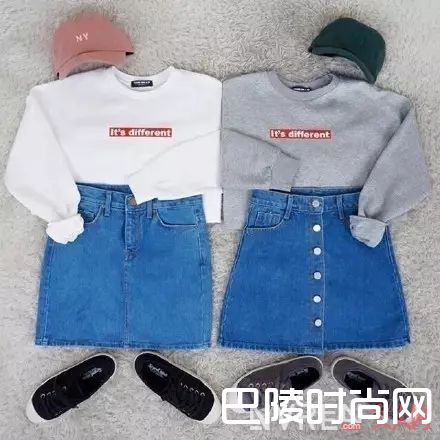 A字裙配卫衣_学生党活力穿搭 送给即将步入职场的你