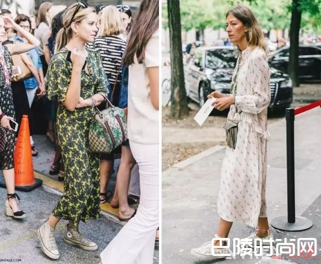 印花裙配运动鞋_运动鞋搭这几条裙子，就能让你的夏天美得不像话