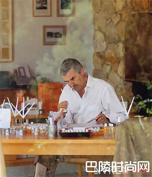 Jean Claude Ellena调制的香水_每位调香师都有各自风格 哪种香味最能吸引你？