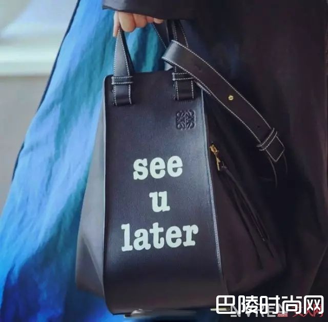 Hammock Bag特别字母款_当下最难买的10款包包,你买到了吗?