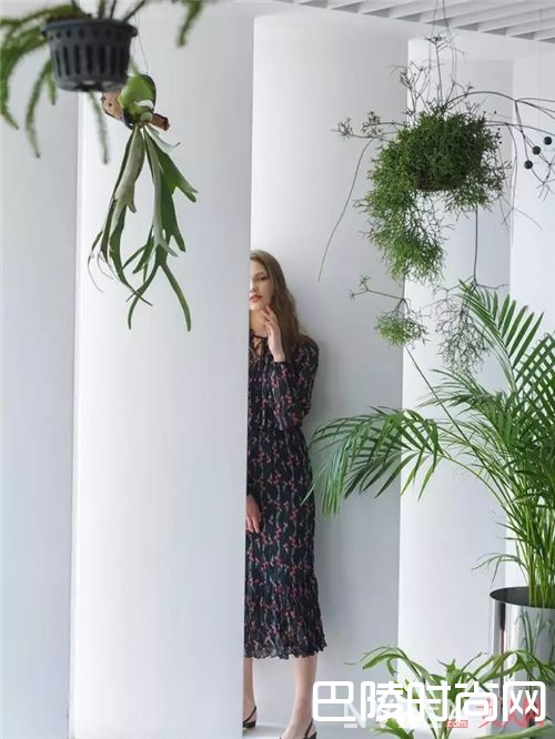 日常穿什么品牌？_不同场合该如何穿搭？这5个韩国品牌值得入手